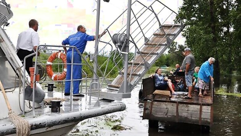 China floods: Homes washed away, more than 200 dead or missing