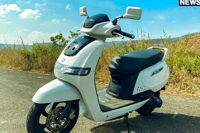 TVS Motor Company Joins Hands with Swiggy For Use of Electric Scooters to Deliver Food