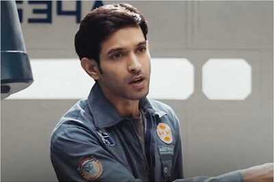 Hard to be Deepika Padukone in Our Country, Says Vikrant Massey