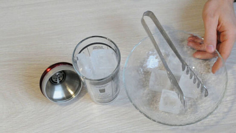 How to Make a Black Russian Cocktail