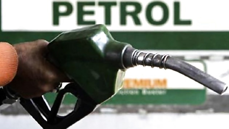 Petrol price hiked by Rs 7.50/ltr, Govt faces flak