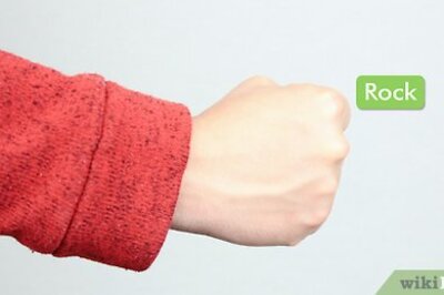 How to Play Rock, Paper, Scissors: A Simple Guide