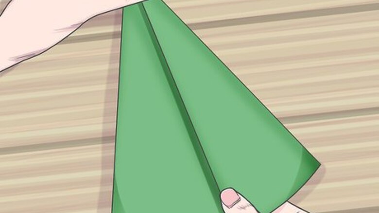 How to Make a Christmas Tree at Home