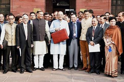 Subsidy bill cut by over 4% to Rs 2.31 lakh crore for 2016-17