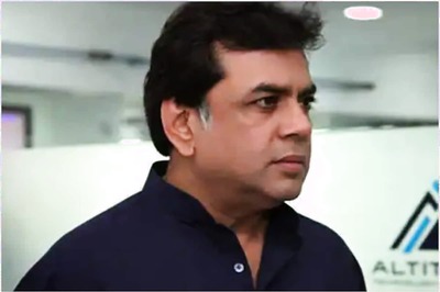 Paresh Rawal Tests Positive for Covid-19, Friends Send Him Speedy Recovery Wishes