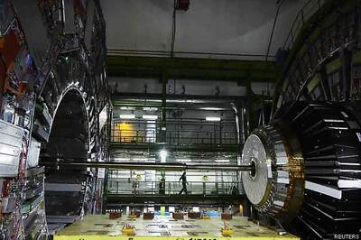 Two CERN scientists to be honoured by President