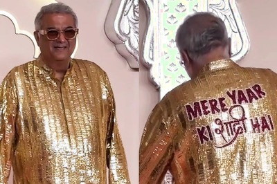 Boney Kapoor Makes A Dashing Entrance At Anant Ambani-Radhika Merchant's Wedding; Watch Here