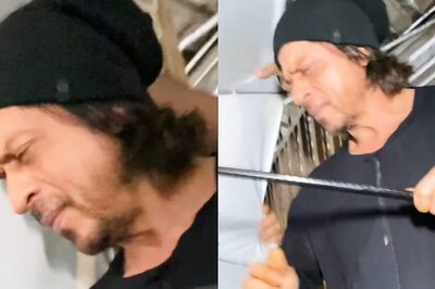 Shah Rukh Khan Looks Dapper In Black, Makes a Surprise Appearance Ahead of Dunki Release | Watch