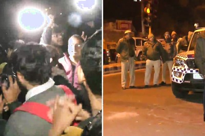 Stone-Pelting, Cops & Flashbacks of 2 Violent Evenings: Why JNU, Jamia Are on Edge over BBC's PM Modi Feature