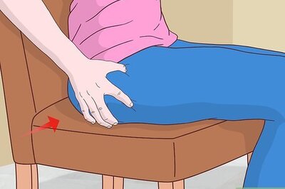 How to Exercise Buttocks While Sitting