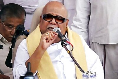 DMK calls for solutions to Sri Lankan Tamils issue