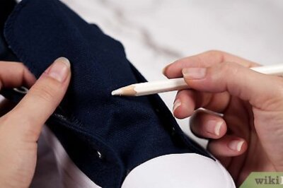 How to Decorate Converse Shoes