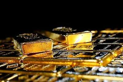 Gold Flat As Vaccine Hopes Lift Equities; Focus Shifts To Fed Meet