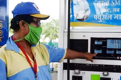 Petrol, Diesel Sales Fall Ahead of Start of Festive Season; Check Details