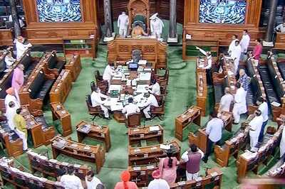 Don't Turn Lok Sabha into Municipal Corporation: Speaker as BJP, TMC MPs Spar Over WB Govt Employees' Issue