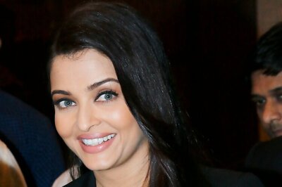 Look of the day: Aishwarya Rai Bachchan looks sophisticatedly chic in a body-con dress and Tom Ford jacket
