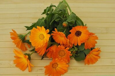 How to Dry Edible Flowers