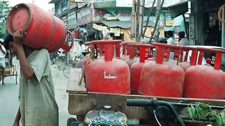 Non-subsidised LPG price cut by Rs 54 per cylinder