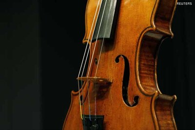 Grab a sandwich, lose  USD 1.9 million Stradivarius