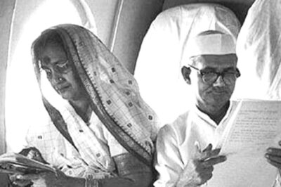 Paper, Pen, Projects: Times Prime Ministers Pored Over Files On A Flight Journey
