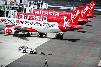 AirAsia plane with 159 aboard overshoots Philippine runway