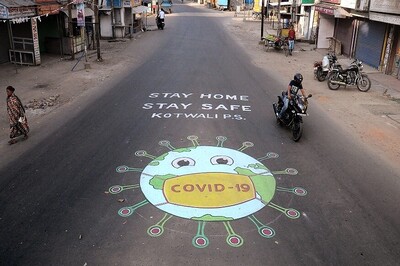 UP Cabinet Slashes Salary of Ministers and Legislators in Wake of COVID-19 Outbreak