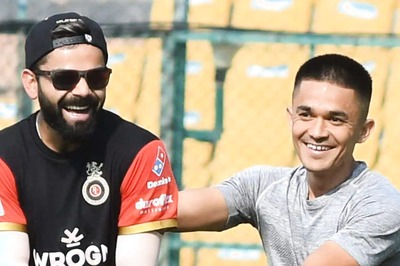 Virat Kohli Reacts to Indian Football Team Skipper Sunil Chhetri’s Addition to FIFA+