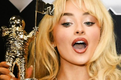 Sabrina Carpenter Wins Song Of The Year Award At MTV VMAs 2024, Thanks Her 'Cats And Dogs' At Home