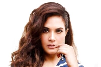 Richa Chadha Slams Delhi Restaurant for Not Letting Woman Wearing Saree In: Residue of Post-Colonial Trauma