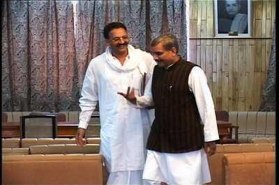 With Eye on UP Polls, Mafia-Turned-Politician Mukhtar Ansari's Party To Merge With SP