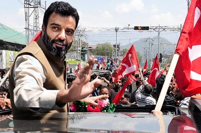 J&K: NC Srinagar Candidate Claims Party Workers Arrested Ahead Of Polling