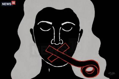 Mysore Woman Gang Raped by Four Unidentified Men; Boyfriend Bludgeoned With Stone