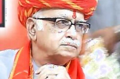 Advani against ban on religious conversion