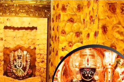 Karnataka’s Chamundeshwari Temple Adorned With 10,000 Holige To Celebrate Ashadha Month