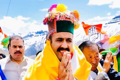 'Kangana Is a Challenge For Herself, Her Statements Help Me,' Says Vikramaditya Singh