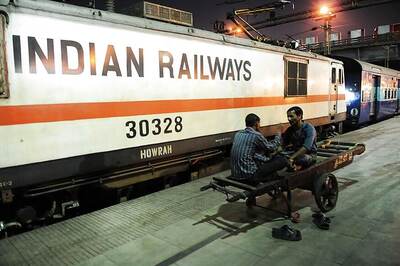 Aadhaar-Based Attendance System For Rail Employees by January 31