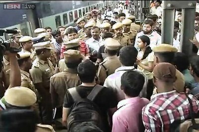 SIT will probe Bangalore-Guwahati Express blasts: TN Police chief