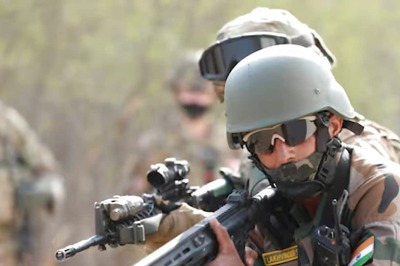 SIA Conducts Raids in Three South Kashmir Districts in Connection with Probe into Terror Case