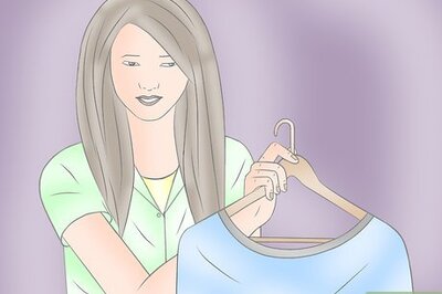 How to Plan a Fashion Show to Raise Funds