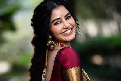 Actress Anupama Parameswaran Spells Magic In Green Silk Saree