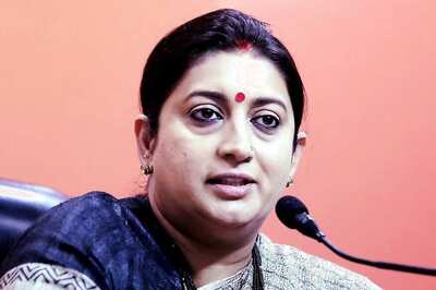 Sonia Gandhi Bent on Proving Blood is Thicker Than Water, Says Smriti Irani