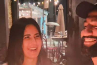 Katrina Kaif Adorably Sings Happy Birthday For Vicky Kaushal During Intimate Bash, Video Goes Viral