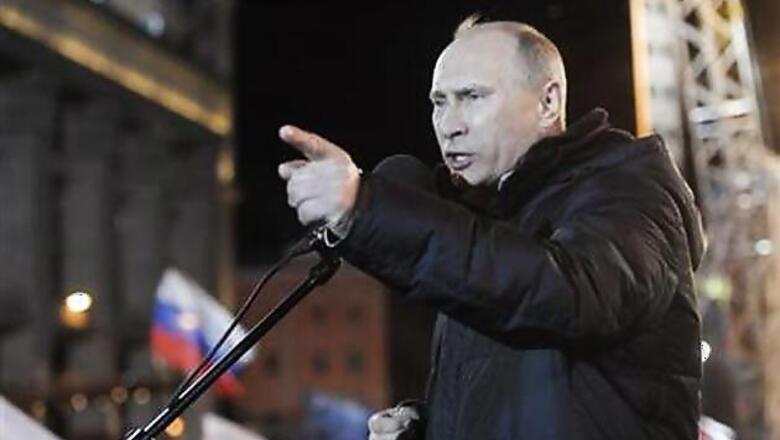 Putin puts Medvedev in charge of ruling party