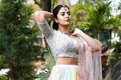 Actress Sreemukhi Makes Her Fans’ Hearts Flutter With Her Traditional Look