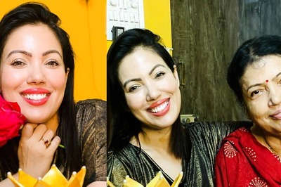 TMKOC Star Munmun Dutta Celebrates 34th Birthday With Her Mother at Home; See Photos