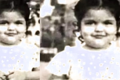 Can You Guess This Yesteryear Bollywood Diva From This Adorable Picture?