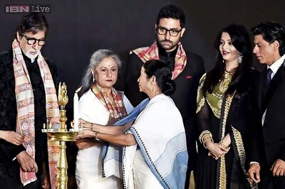 Bachchan family, SRK, Bollywood fire-up the opening ceremony of Kolkata film festival