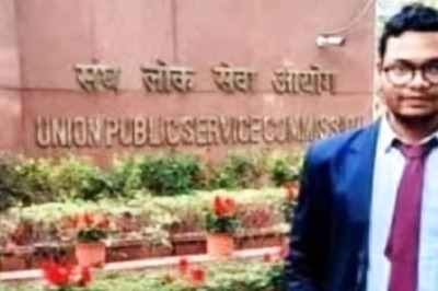 Meet The Bengal Man Who Secured AIR 14 In UPSC Without Coaching