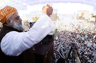 Meet Fazlur Rehman, the Right-wing Cleric Who May Help Imran Khan Become Pakistan PM