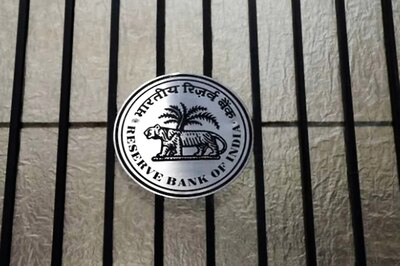 RBI Should Pause, Think About Decoupling from US Fed: SBI's Soumya Kanti Ghosh